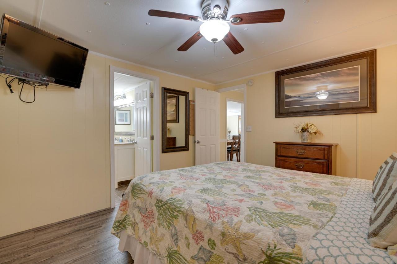 Surfside Beach Home With Pool Access Walk To Beach! Myrtle Beach Bagian luar foto